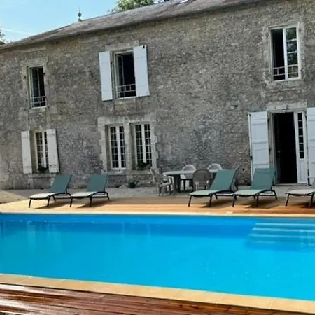 Chadalou Prázdninový dům